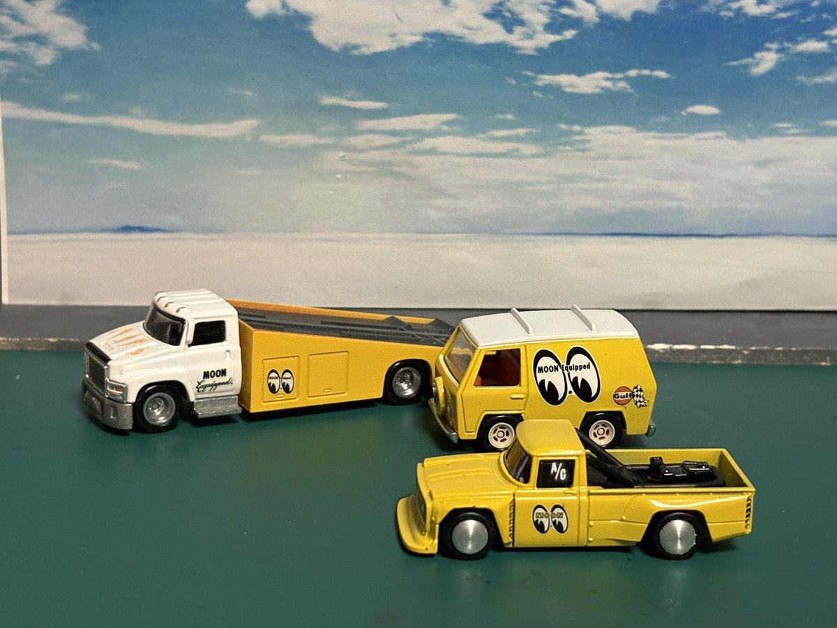 porschegmbh's tweet photo. #ホットウィール #MOONEYES #TOYOTA #STOUT #SALTFLAT https://t.co/9Wp6JAoXpI