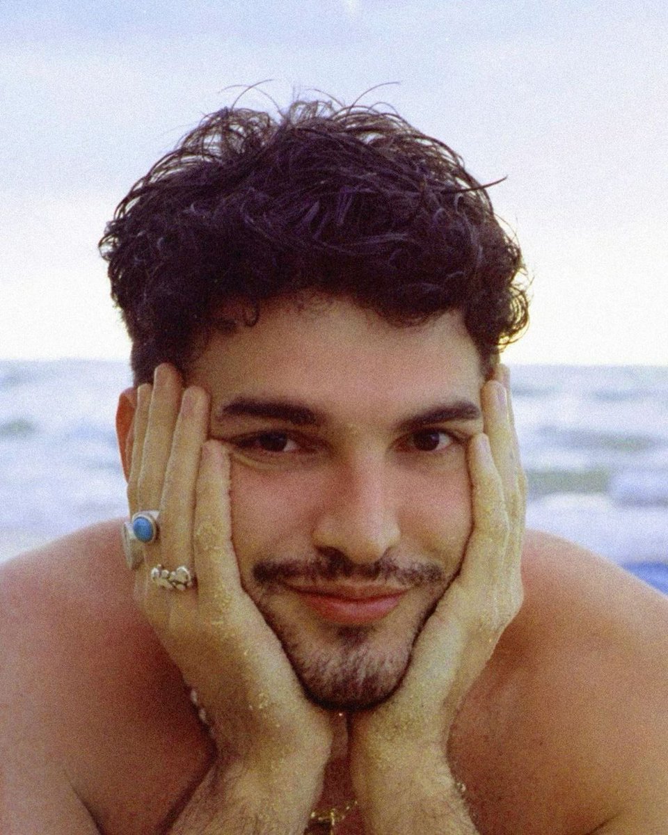 Pod Lobers tweet media