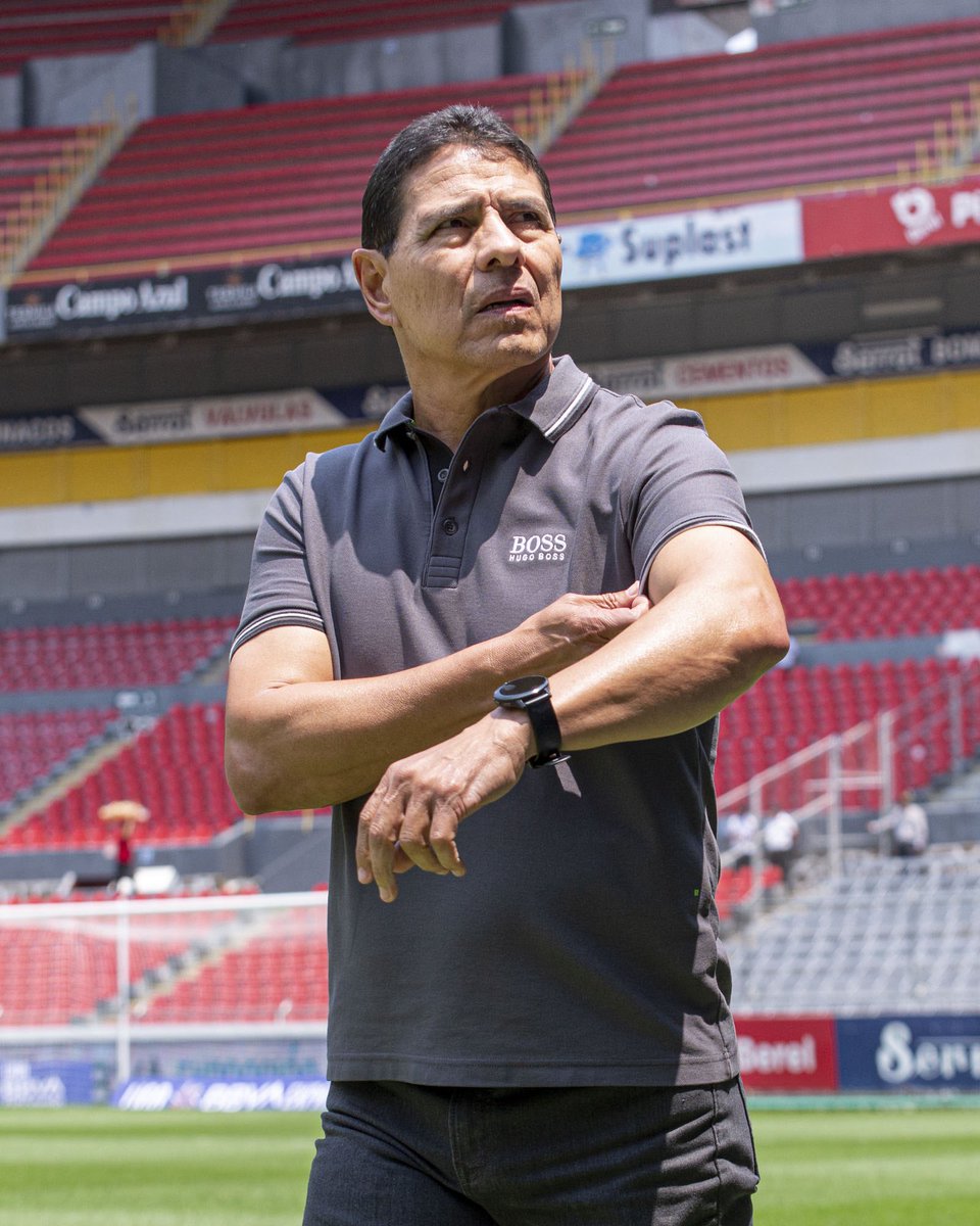 “Esta situación la hemos vivido pocas veces, pero definitivamente tenemos que tomar la experiencia y avanzar. ¡Ser resilientes! Ya tendremos el tiempo para recomponer el camino y dar la versión que este escudo, y toda la manada de la UDEG merecen

-DT. ALFONSO SOSA

#AmorEsLeones