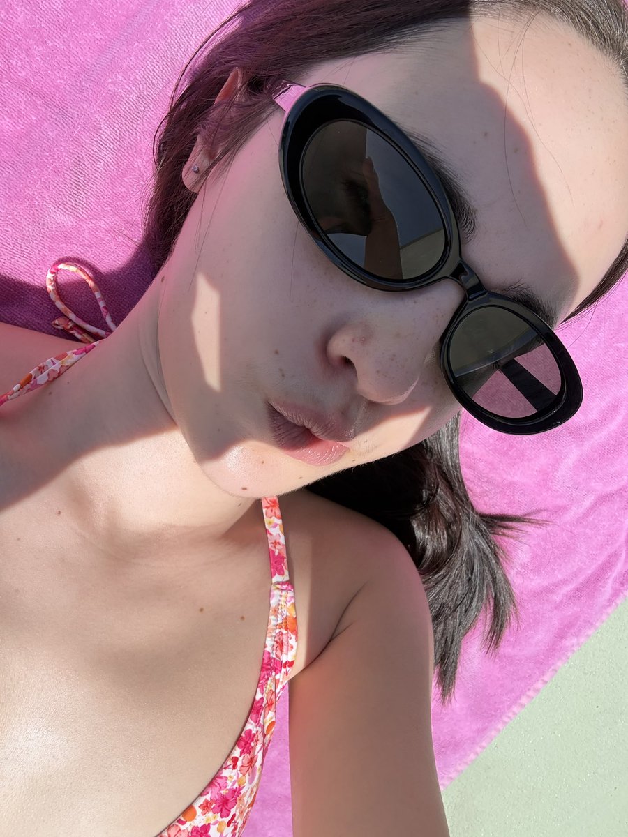 wishbonevinyI's tweet image. Reconnecting with nature after conan dropped that snippet bc #ouch