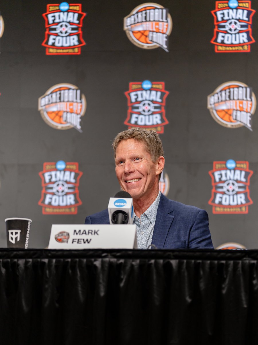 Gonzaga Basketball tweet media