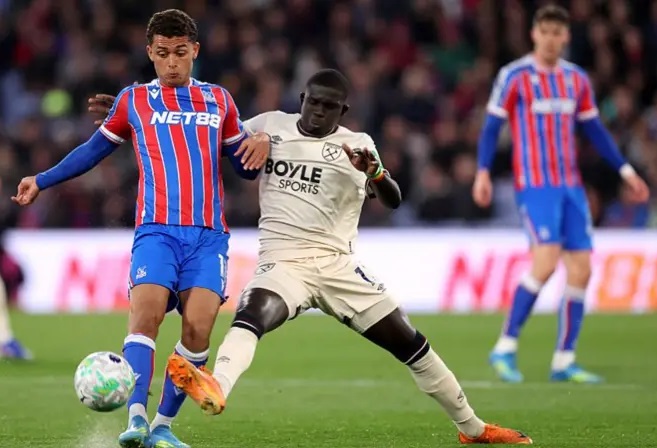 Soccer_Stats's tweet image. Premier League 2025-26

Matchday 33 Starting Half Time:

Crystal Palace 0-0 West Ham United
Selhurst Park

#CPFC #Palace #Eagles #COYI #WHUFC #Hammers 
myfootballfacts.com/premier-league…