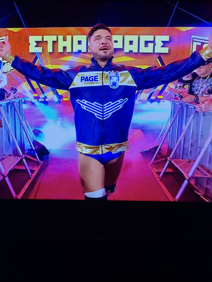 I know <a href="/Heyyitsrenaee/">Renae ❤️</a> is one happy girl tonight 😊😊 <a href="/OfficialEGO/">“All Ego” Ethan Page</a> #RawAfterMania #WWERAW