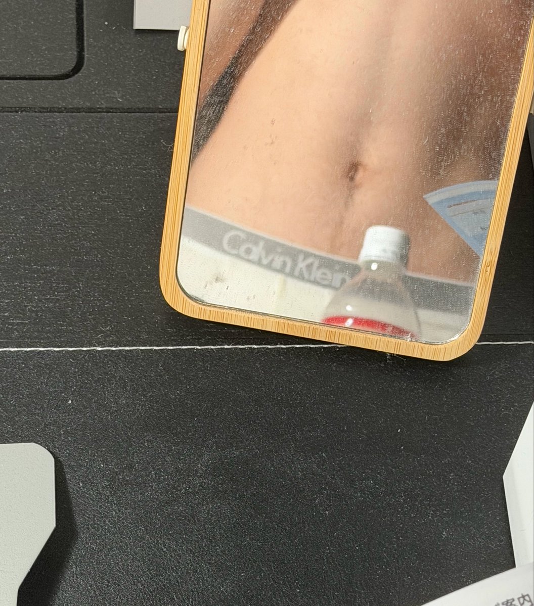 言言言 tweet media