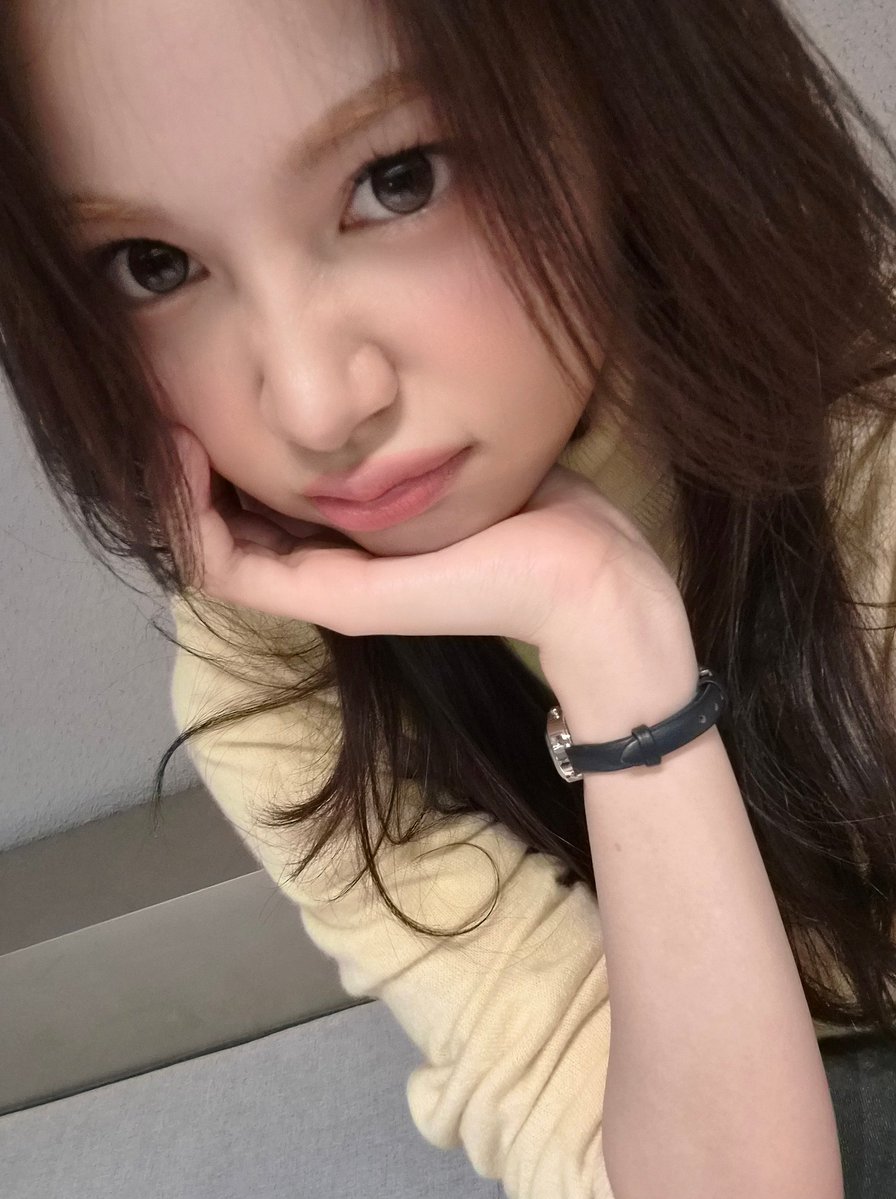 𝑪★𝑹𝑴𝑬𝑵, tweet media