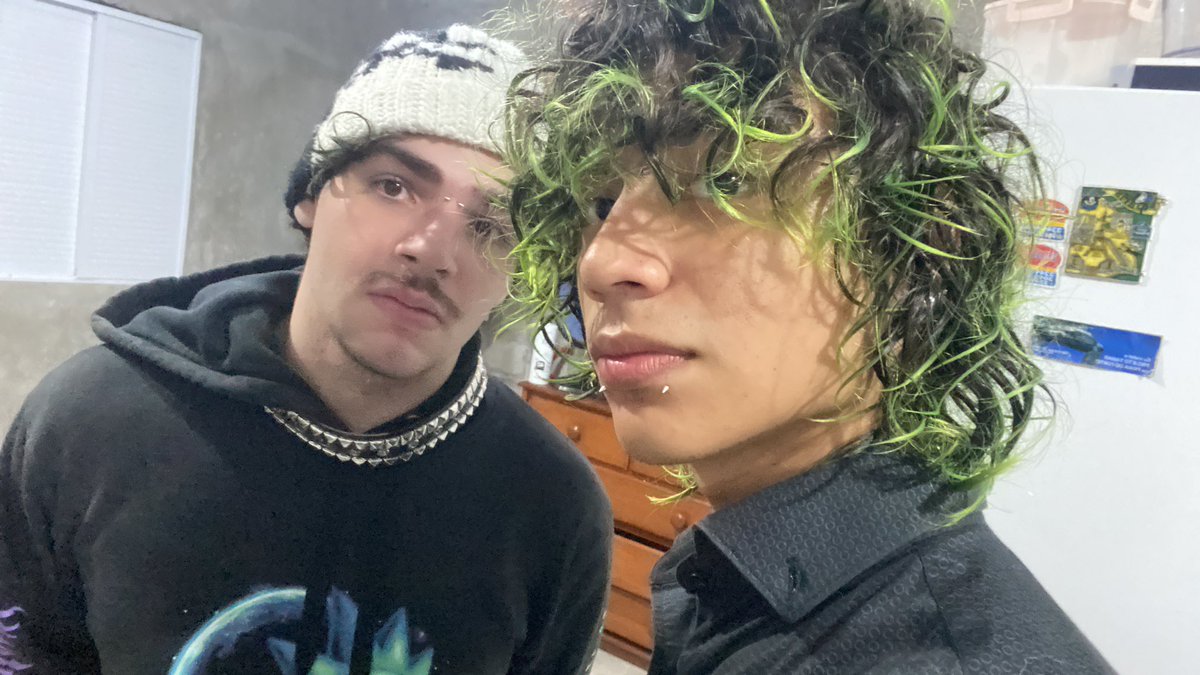 girafa pipas 🦒🪁 tweet media