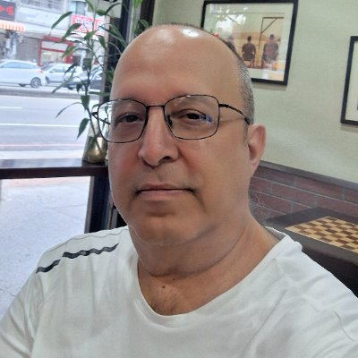 LiShiMarx's tweet photo. @michaelturton Trust me bro! https://t.co/PZQQdDW1Bn