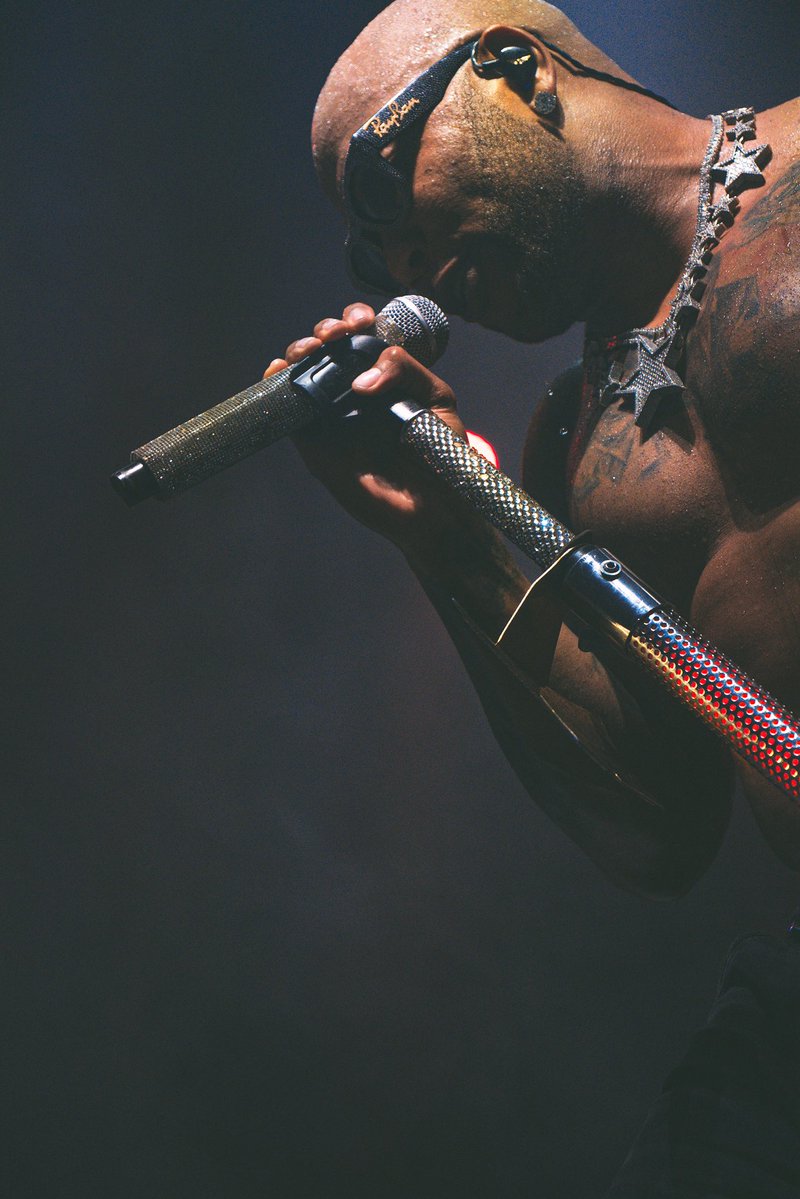 official_flo's tweet image. A lil #sugar to start the week from our time in #sanfransisco #blessed to party with my extended family all over the globe and with @theimgallstars @oyababyy @intlnephew @variefresh3 @theofficialwildones @djkronik 
“Club Can’t Handle Me Tour 2.0” Loading… 

#party #happymonday