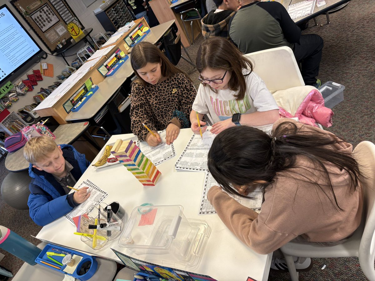 PVWollberg's tweet image. Math Club…Group 2 had a chance to play Topple Blocks with a math twist. #pvlearns #mathclub #mathisfun