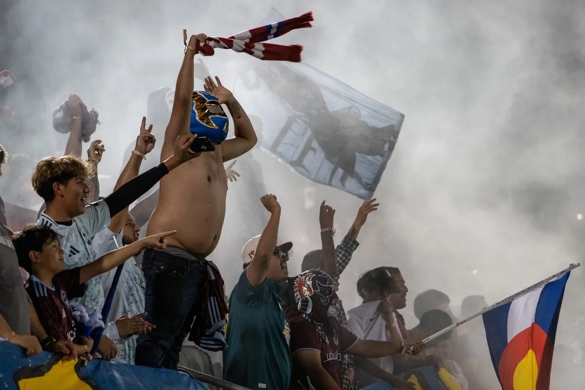 Burgundy Wave tweet media