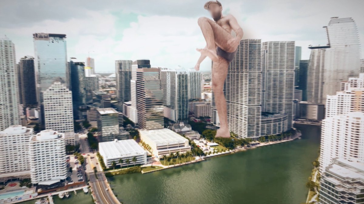 Giant In Briefs (3.2k) tweet media