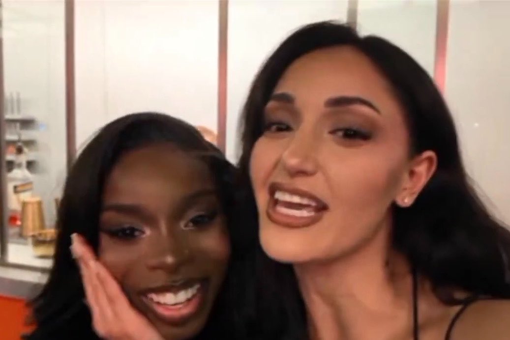 ⋆˚𝜗𝜚 briana 𝜗𝜚˚⋆ tweet media