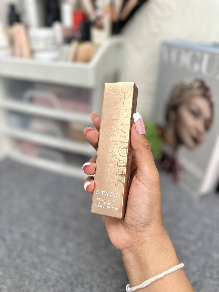 lin_di_bali's tweet image. Primer ZERO PORES dari O.TWO.O 
Makeup Jadi Lebih Rapi
✅ Membantu tampilan pori
✅ Efek soft focus natural
✅ Ringan &amp;amp; tidak terasa berat
✅ Oil-free feel
✅ Membantu makeup lebih nempel
✅ Cocok dipakai harian

link shopee : 
s.shopee.co.id/2BB6TrYYvD

#primer #otwoo #makeup