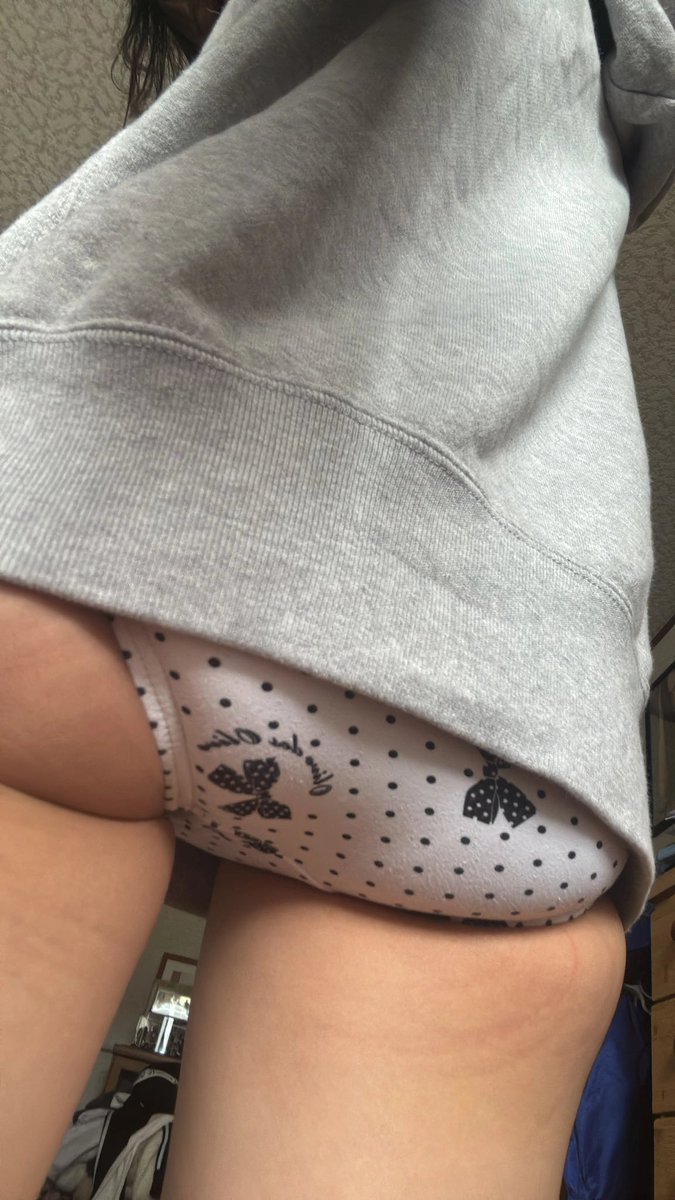 chloe ⭑ tweet media