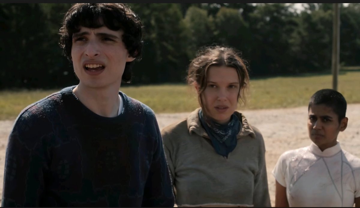 TheBomb1987's tweet image. E6 erupts: Max &amp;amp; Holly race through Henry’s maze, Eleven fights to reach Will, and Nancy’s shot destabilizes the Upside Down. Hopper and El escape collapse as Nancy &amp;amp; Jonathan face the truth.  
#StrangerThings5 #ST5 #StrangerThingsSeason5