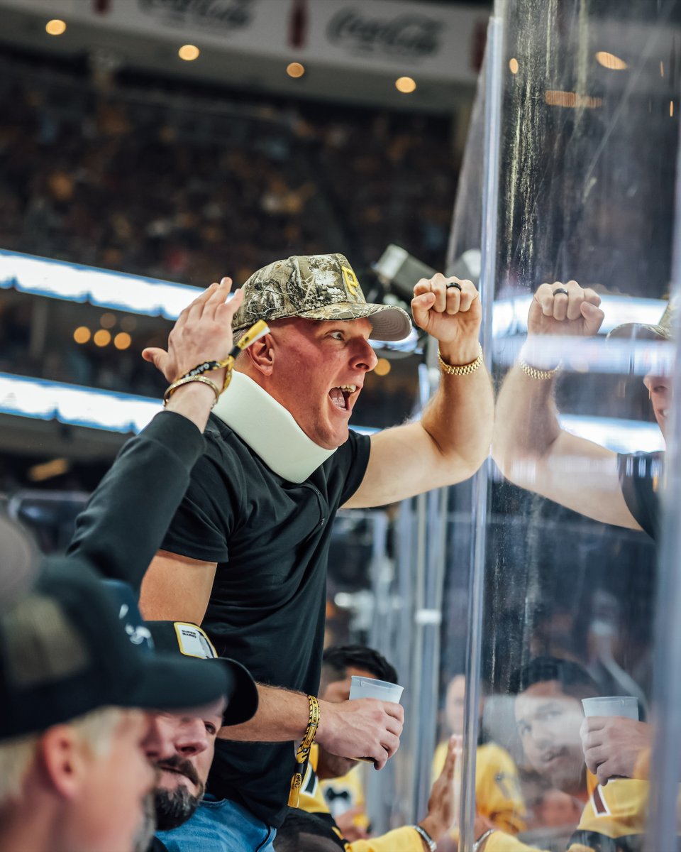 NHL tweet media
