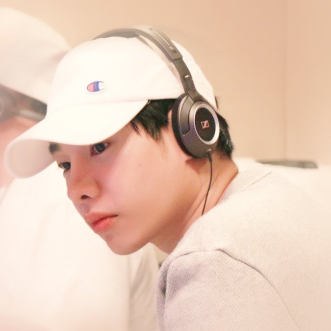 ArtyGowan's tweet photo. มอร์นิ่งค่า @peckpalit สดใสวันร้อนๆ วันสีจมปูว์นะคะ  🌸🦋🥰
#มอร์นิ่ง702
#เป๊กผลิตโชค
#PeckPaLitChoke https://t.co/EC8q6ZUxBO