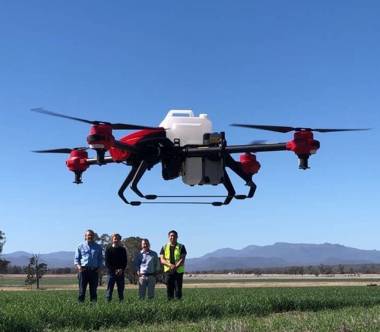 JVGKabala's tweet image. @Mincyt_VE #drones Más producción de alimentos con él uso de herramientas robóticas para evaluar campos, sembradíos, estrés hídrico, fertilización, aspersión y siembra de precision utilizando alta tecnología para la #agricultura medioambientalmente amigable, siendo #eficiente +x-