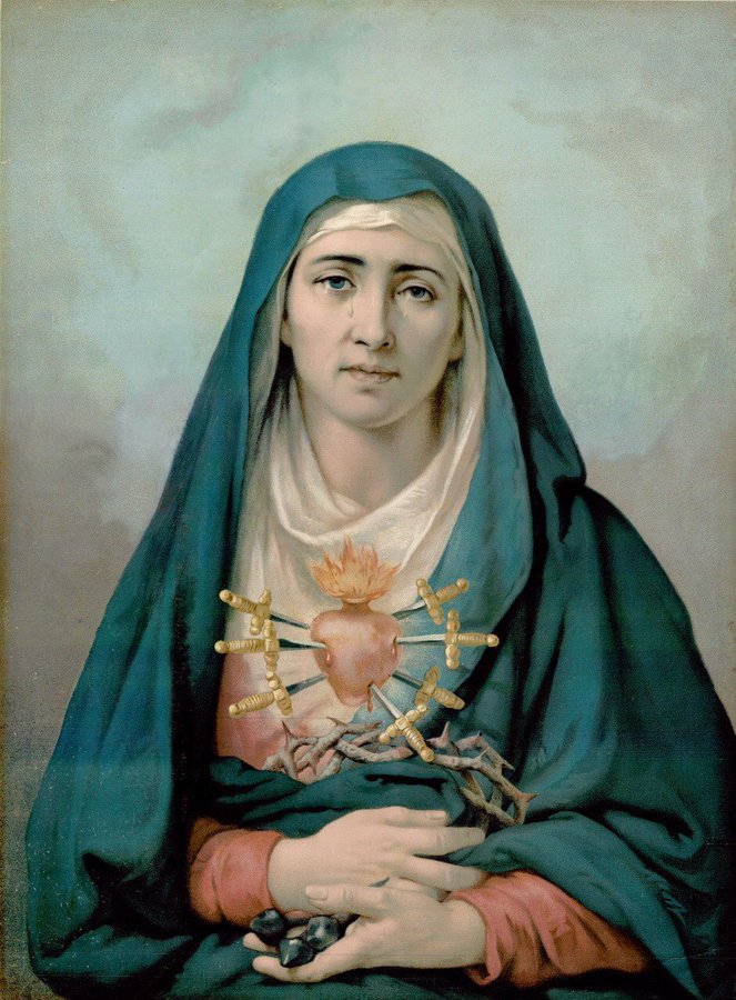 #Efemeride | El 20 de abril de 1906, un grupo de alumnos y profesores del colegio San Gabriel de #Quito aseguraron haber visto cómo una imagen de la Virgen Dolorosa abría y cerraba sus ojos. El prodigio, considerado así por la Iglesia Católica, se repitió por varios minutos.
