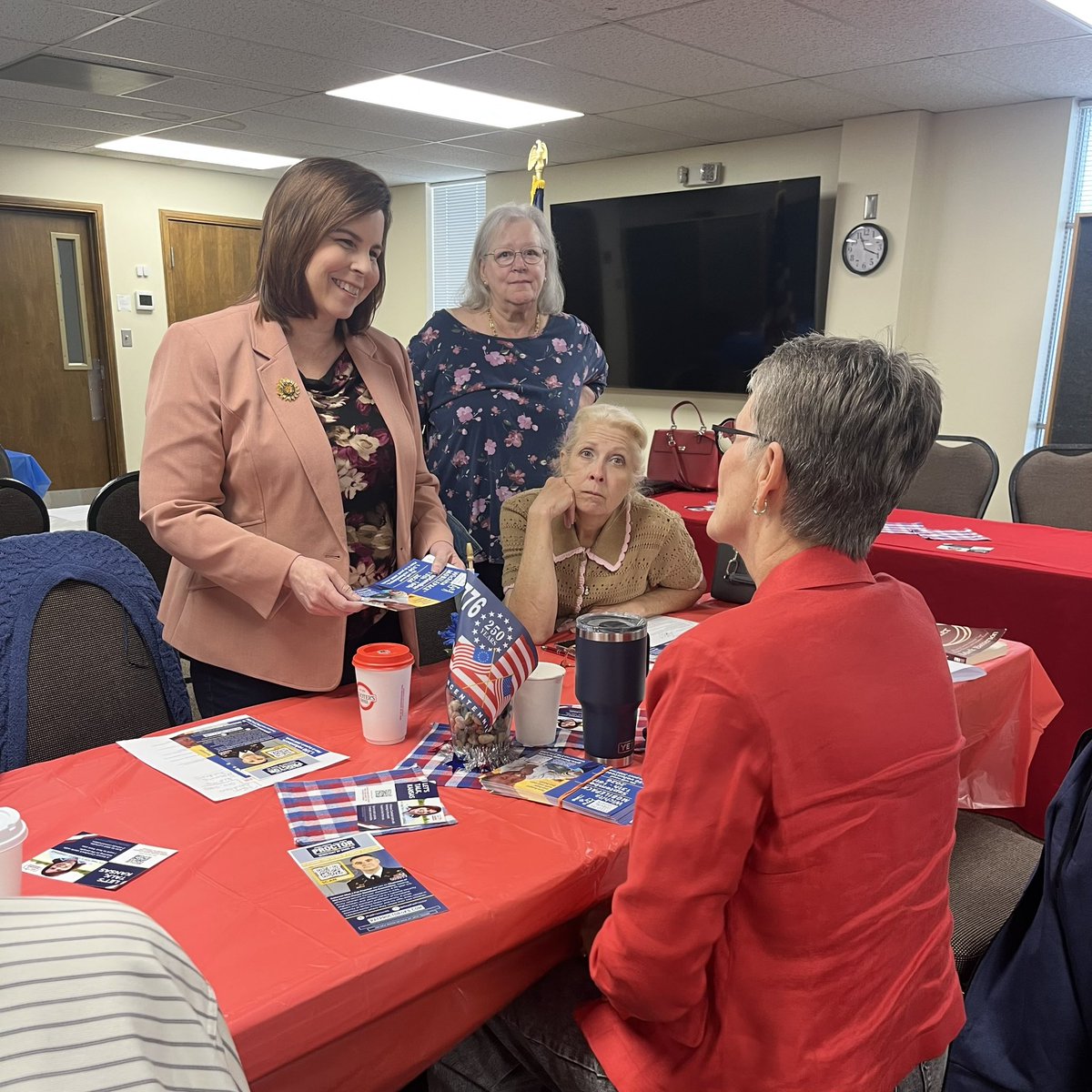 JoyforKS's tweet photo. Kansas women deserve a state where their families are safe — and where they can make education and healthcare decisions for their own family without the government getting in the way.

I spoke to the District 4 Federation of Republican Women about my plans to deliver a Kansas Comeback for them, for their families, and for our entire state!