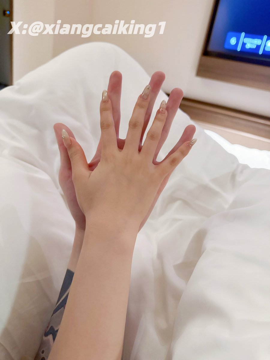 身高两米的香菜 tweet media