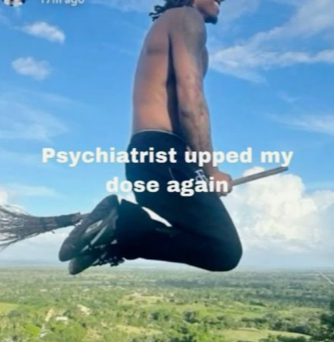 YOUR MOM'S 3RD TIT tweet media