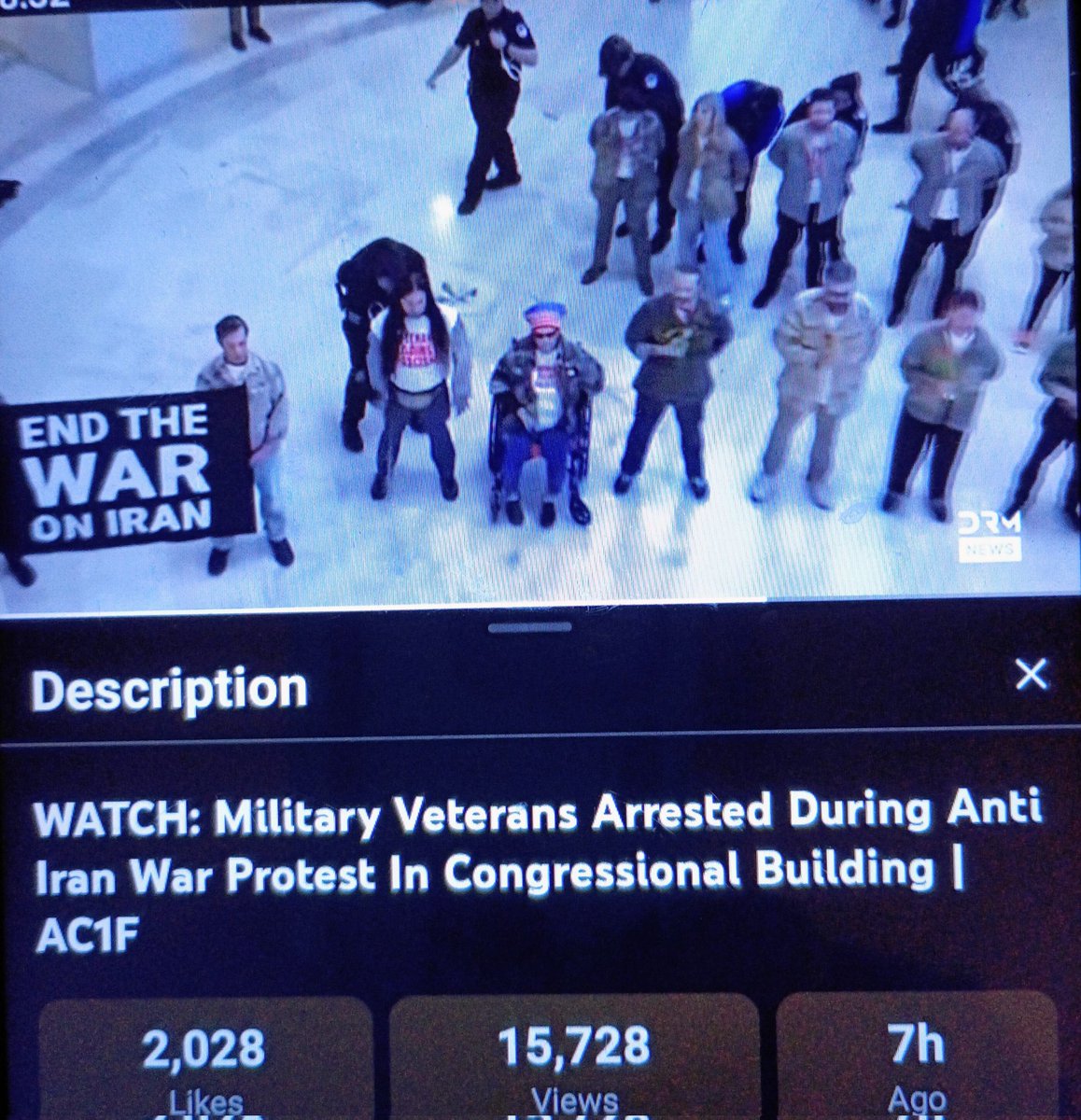 AMeshelle2017's tweet image. #veterans #arrested #IranWar‌ #capitalnews #military #VeteransLivesMatter #trump #capitolpolice #news #usa #family #🇺🇸 #🇮🇷 #🌎 #politics