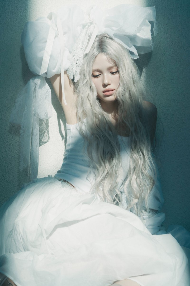 Olivia Marsh Official tweet media