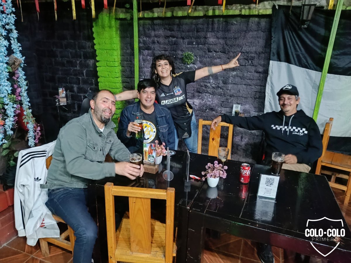 colocoloprimero's tweet photo. YO BRINDO PARA CELEBRAR NUESTRO AÑO NUEVO COLOCOLINO

Nos volvimos a encontrar para celebrar los 101 años de nuestro club en una jornada cargada de emoción, identidad y profundo orgullo colocolino. https://t.co/xXIxg32c8O