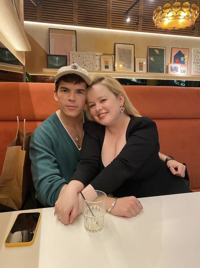 ℕ𝕆𝕍 | 𝓅ℴ𝓁𝒾𝓃'𝓈 𝓃𝒶𝒷𝒾 ˚ʚ♡ɞ˚ tweet media