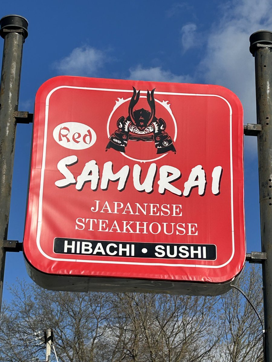 okingcoach's tweet image. Thankful for another DAY! Would you 🅱️elieve it’s 〽️y first hi🅱️achi experience? FUN night w/ my  
🅱️AD 〽️EN  🅱️REATHE FAMILY @ColgateFB Go ‘gate ⚔️

#FFFIC | #FUNdaMENTALS