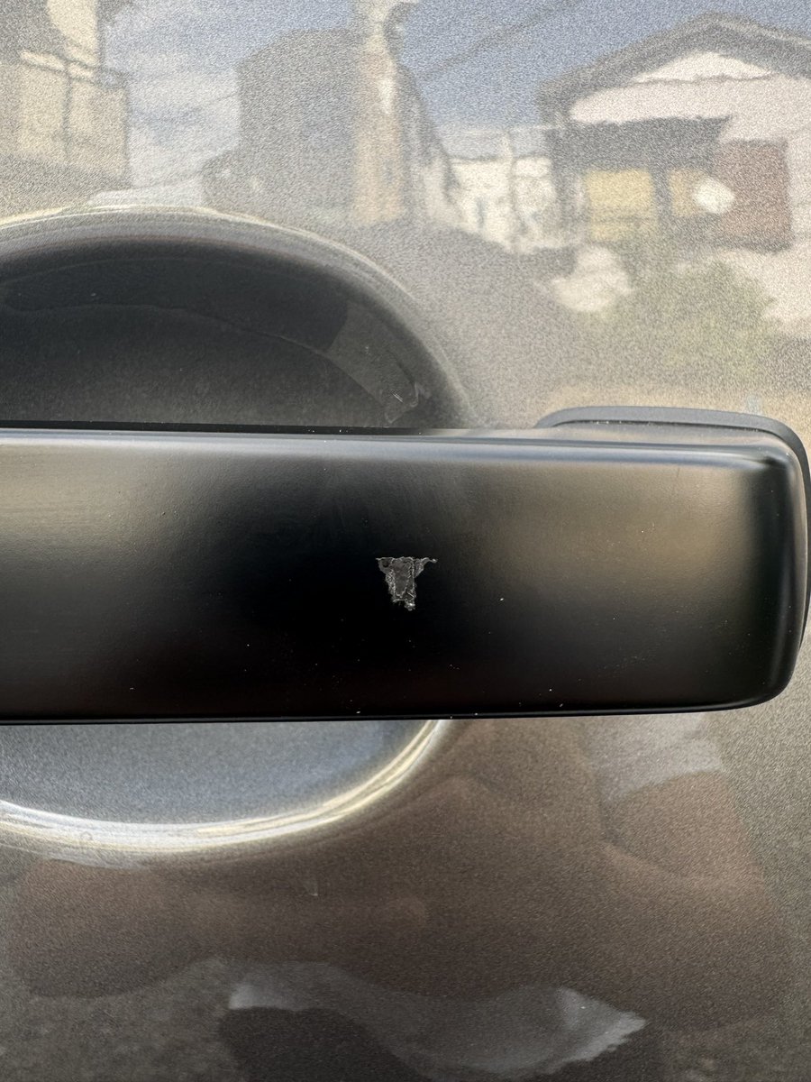 Decheeee tweet media