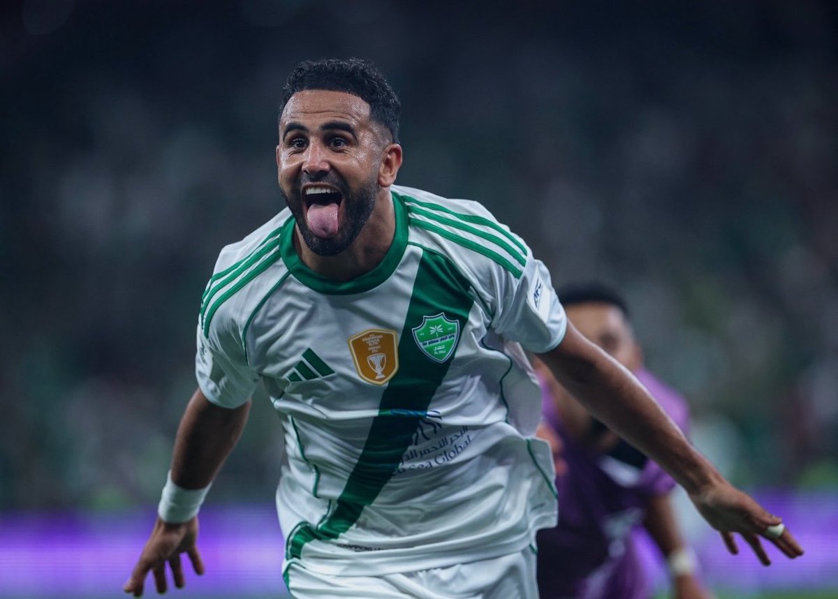 عمرو tweet media