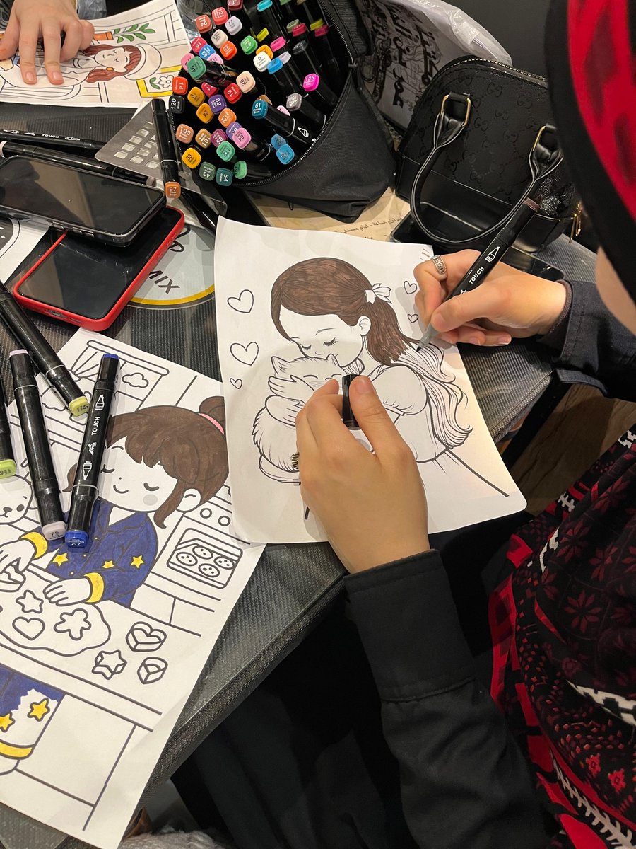 سلمىٰ tweet media