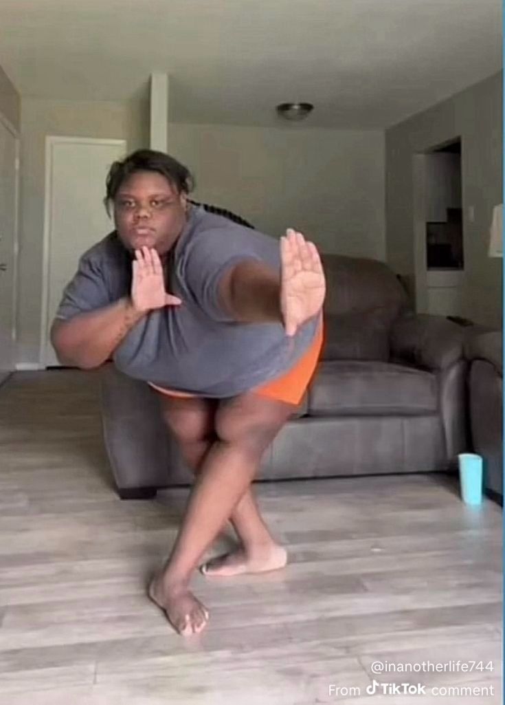 andye (-7,2/24) tweet media