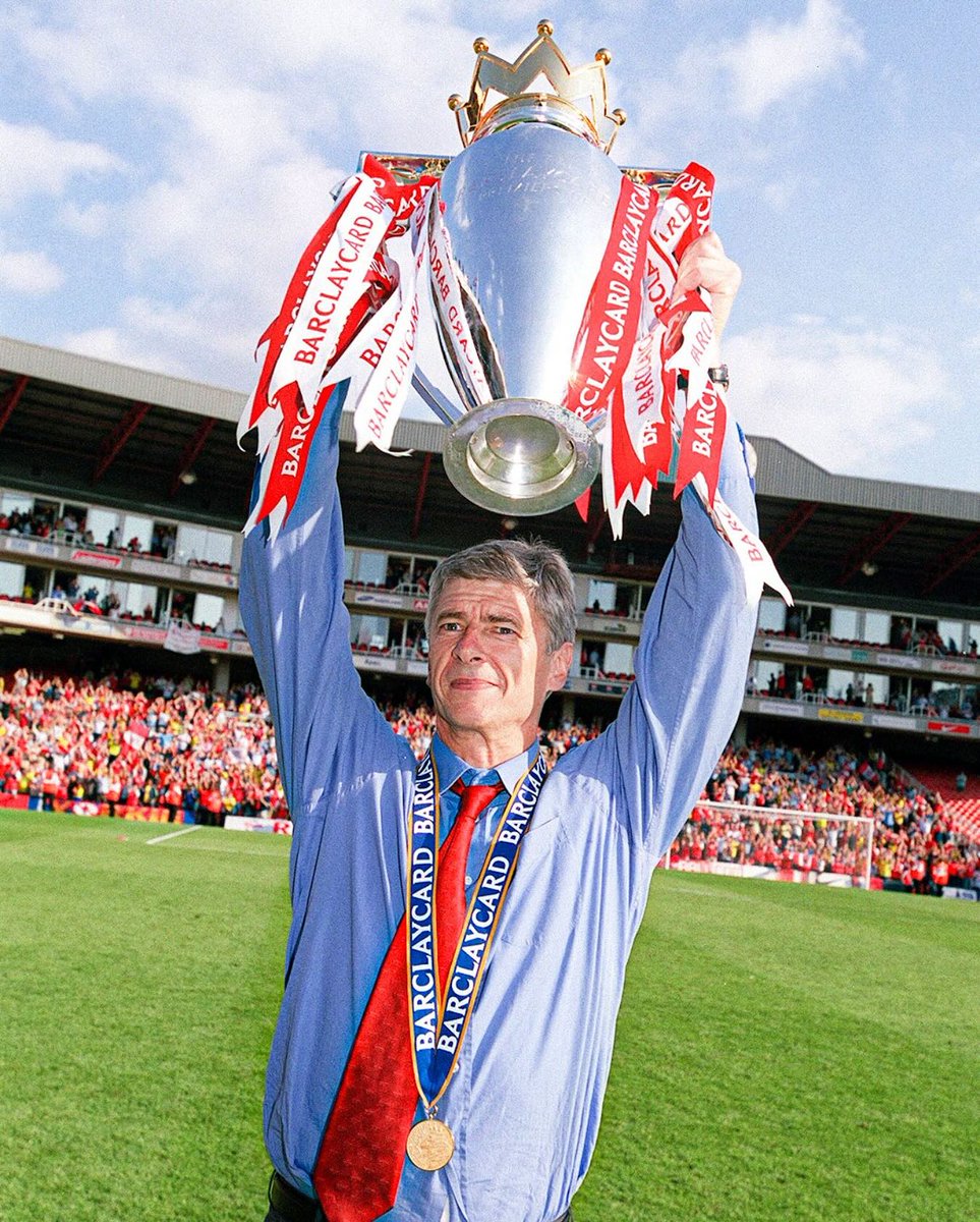 footballontnt's tweet image. Arsène Wenger announced he was leaving Arsenal on this day in 2018.

He remains the only manager in English football to finish a 38-game top-flight season without losing a single match 🏆