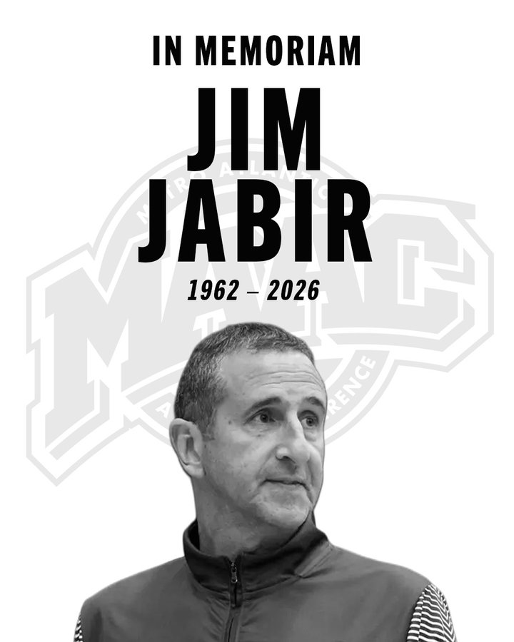 joefav's tweet image. Jim Jabir was a solid Varsity B player when we were @XaverianHS. He went on to have a good career at Nazareth and found his place as head women's coach at #Siena (twice), #Marquette, #Dayton, #Providence &amp;amp; #FAU, taking 10 teams to #MarchMadness. Definitely a bit of an older