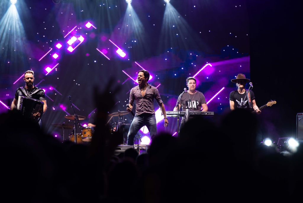 promarkprod's tweet image. 📷 Trabalhamos com Shows Nacionais, acesse nosso site para mais informações e entre em contato (53) 99112-3844 (53) 32286774
promarkproducoes.com.br
#produtoradeeventos #eventos #riograndedosul