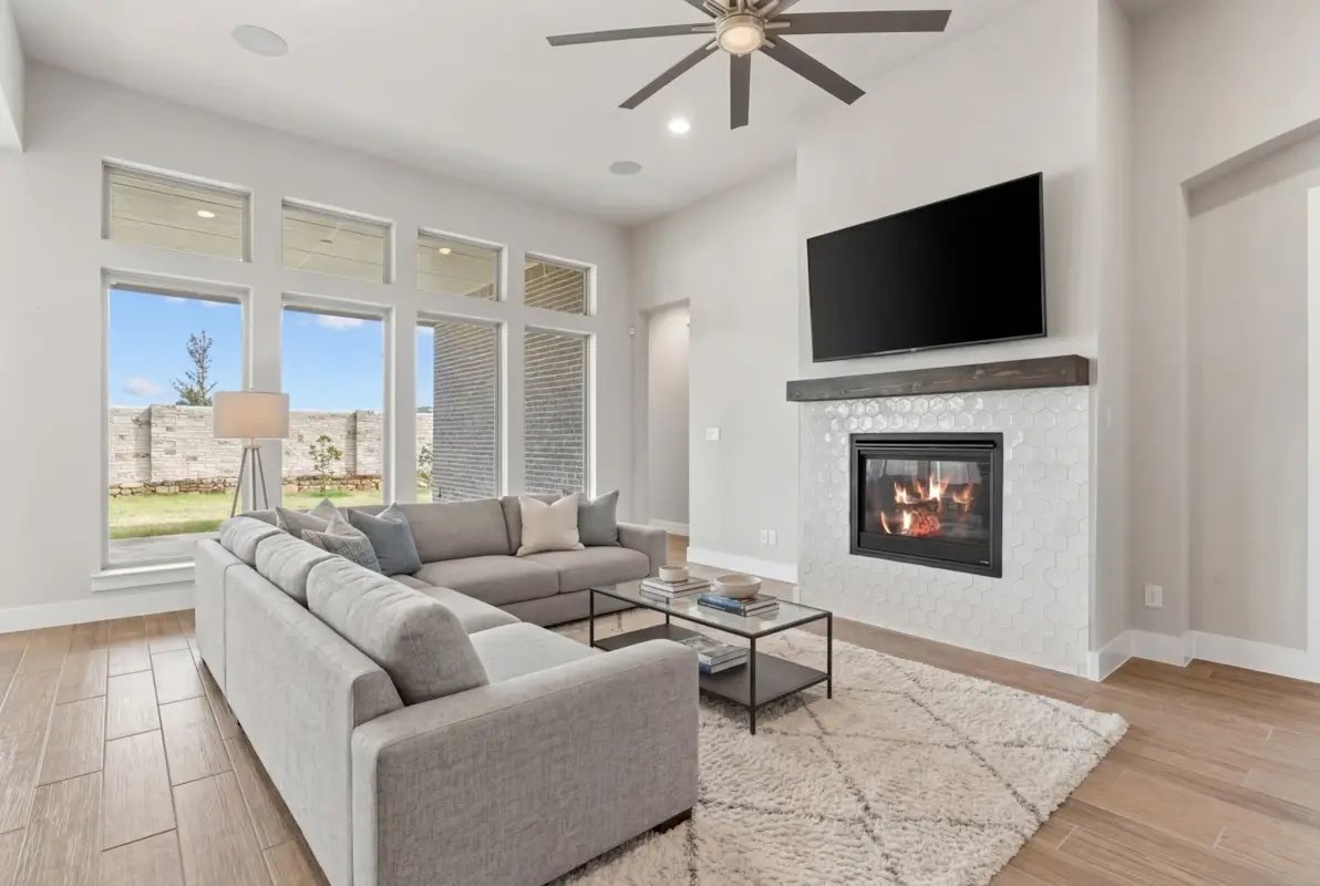 chandyChristies's tweet photo. 🏡 HOME AVAILABLE FOR SALE!
DM Me for viewing!👇👇

Step into this beautifully designed 1-story home in the highly sought-after Trinity Falls community! Located on a private cul-de-sac!Featuring 4 spacious bedroomsetc

 #McKinneyLiving #JustListed #DreamHome #MoveInReady https://t.co/pQJBtSBTrO
