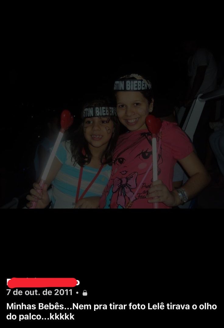 tícia 🪭 VAI VER O BTS tweet media