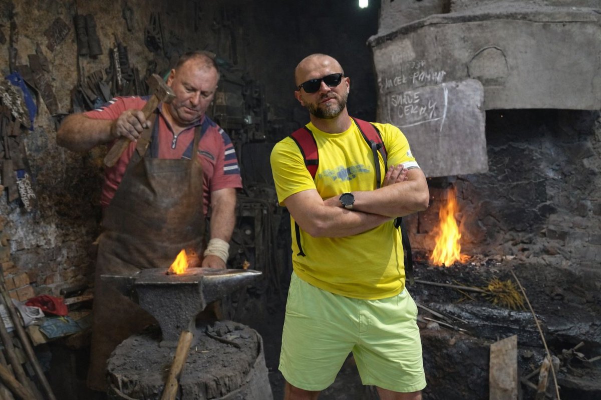 Кумата овде прв пат ја коваа
