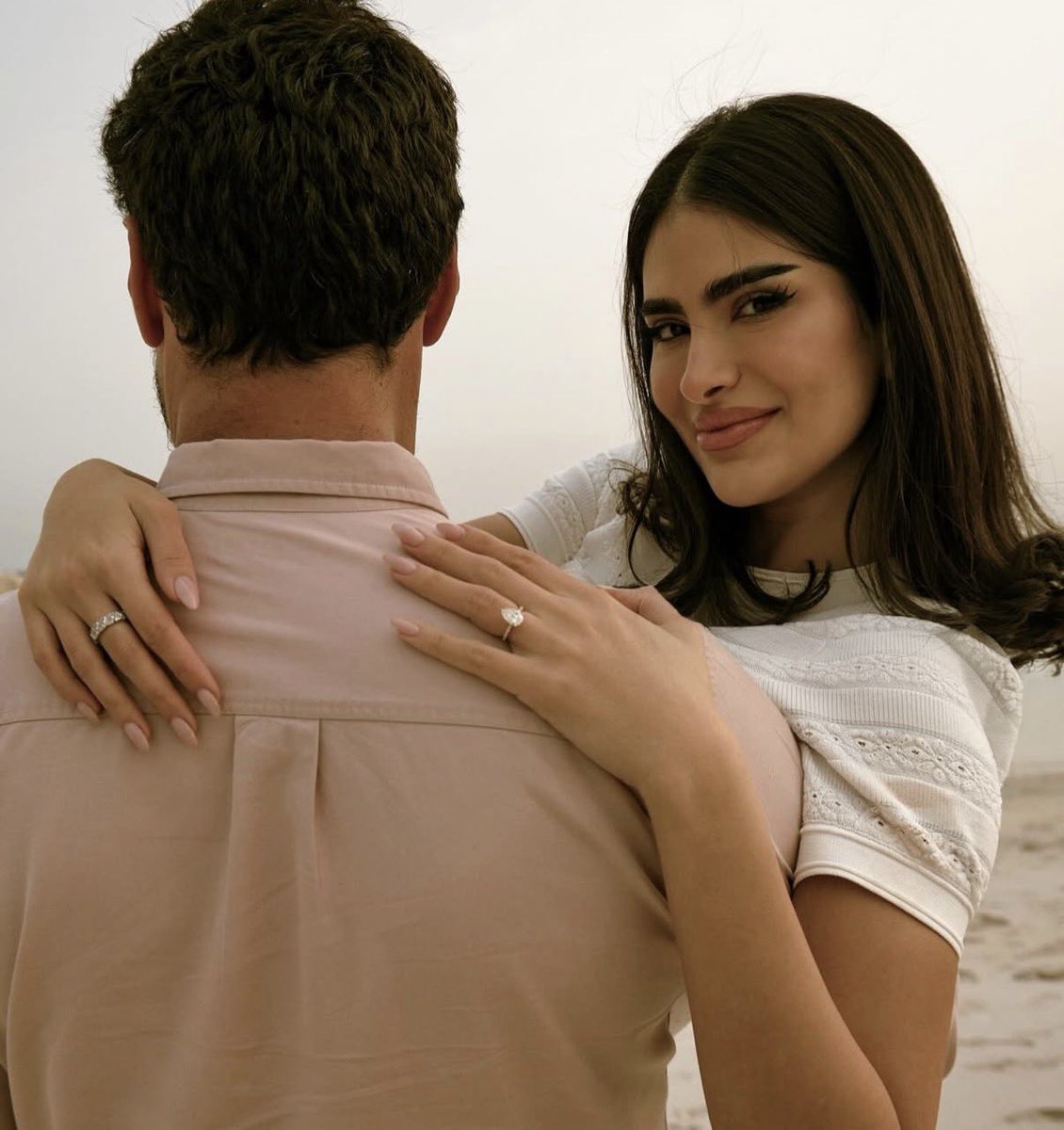 برشو tweet media