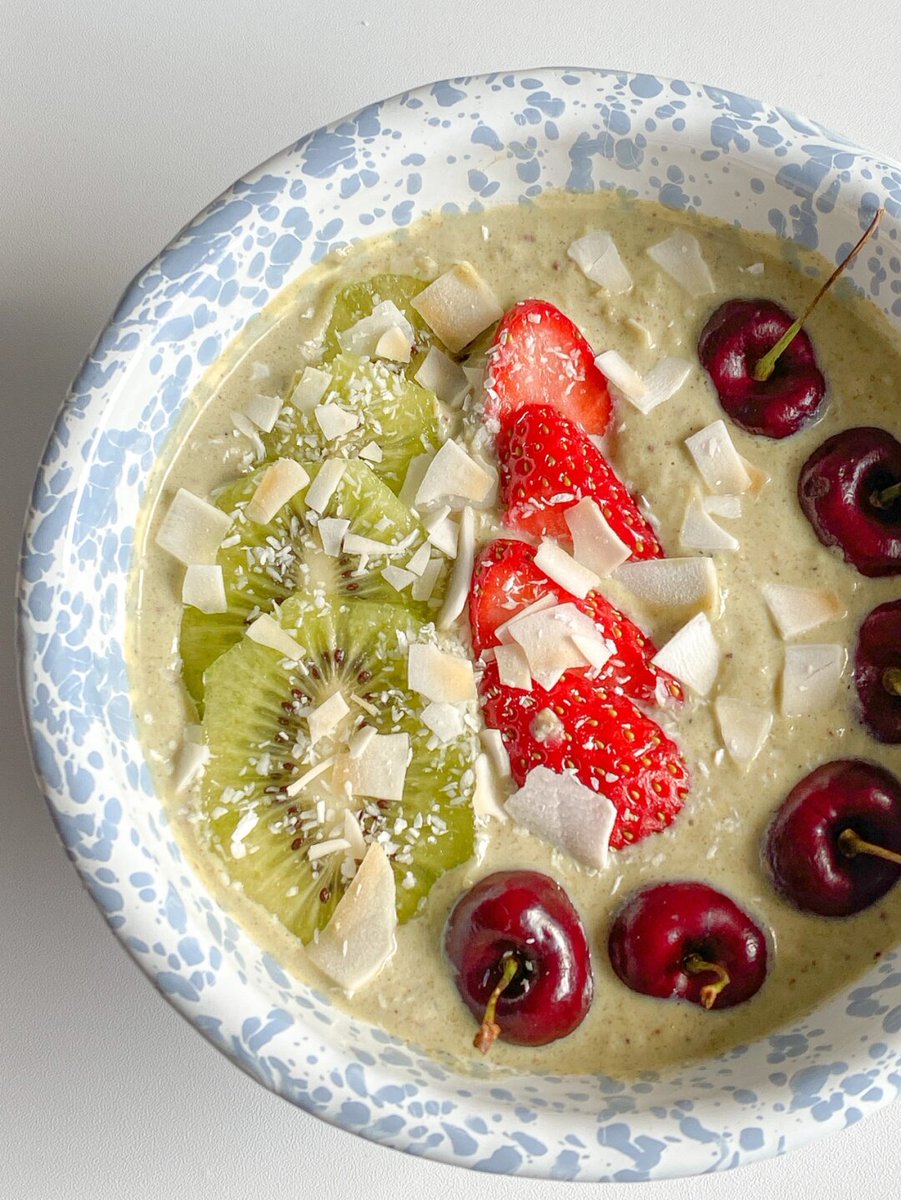 Younique Girl 2015 tweet media