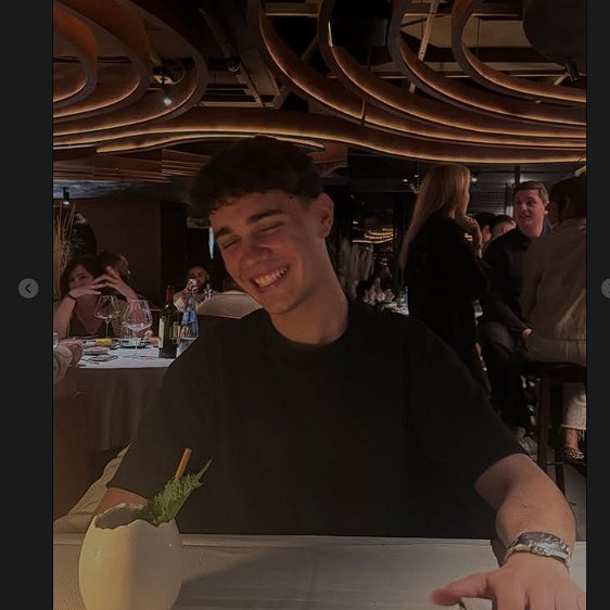 EMI 🐊 tweet media