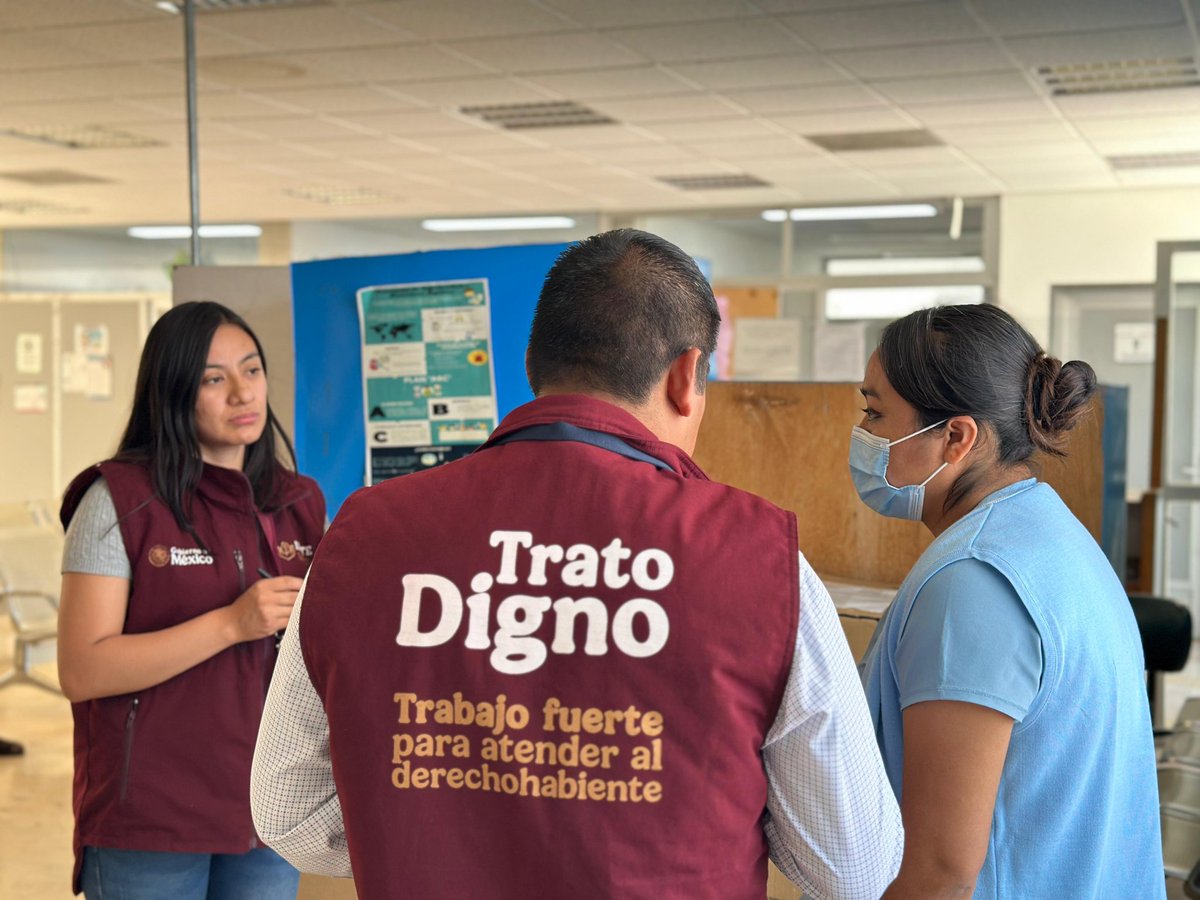 IsssteOaxaca_'s tweet image. 1/2 🙌 #SAD | Con el objetivo de coadyuvar en una atención más cercana, directa y resolutiva, personal de la Unidad de Atención al Derechohabiente del #ISSSTEOaxaca, realizó la 1️⃣ visita al HR “Presidente Benito Juárez”, como parte de la Estrategia Nacional #TratoDigno.