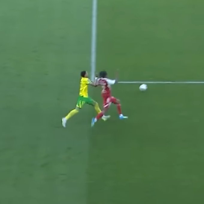 Footballogue tweet media