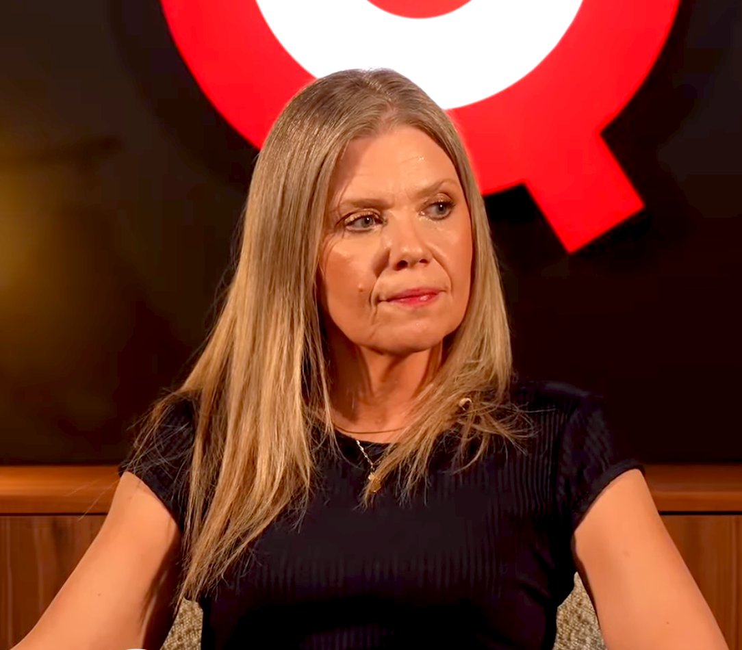 LibreQg's tweet image. 🔴 "#Macron a validé la cession d’#Alstom à General Electric après avoir eu des liens professionnels indirects avec l’entreprise via Rothschild"

Christian Savestre, Marc Joly et @alancelin sur QG

➡️ youtube.com/live/YzcQJlMyg…