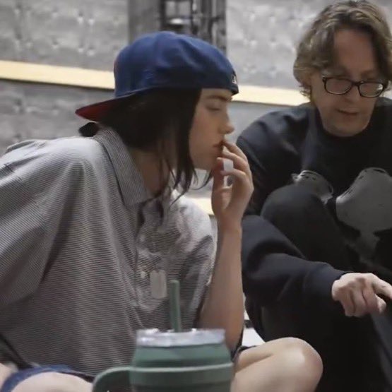 nal 𝜗𝜚˚⋆ tweet media