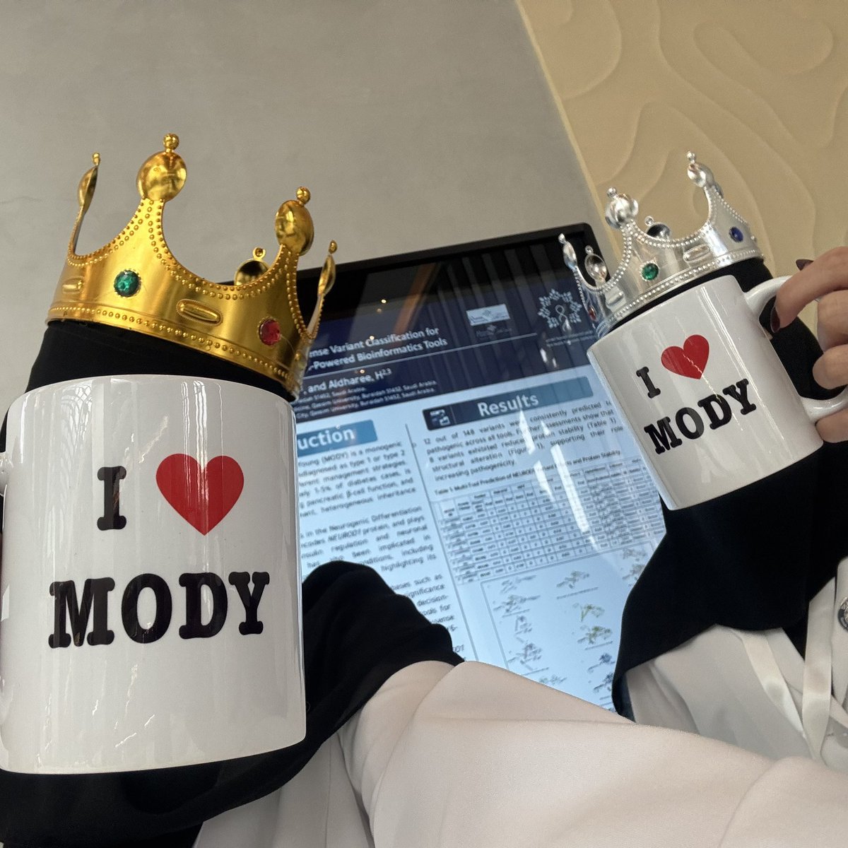 مـريم tweet media