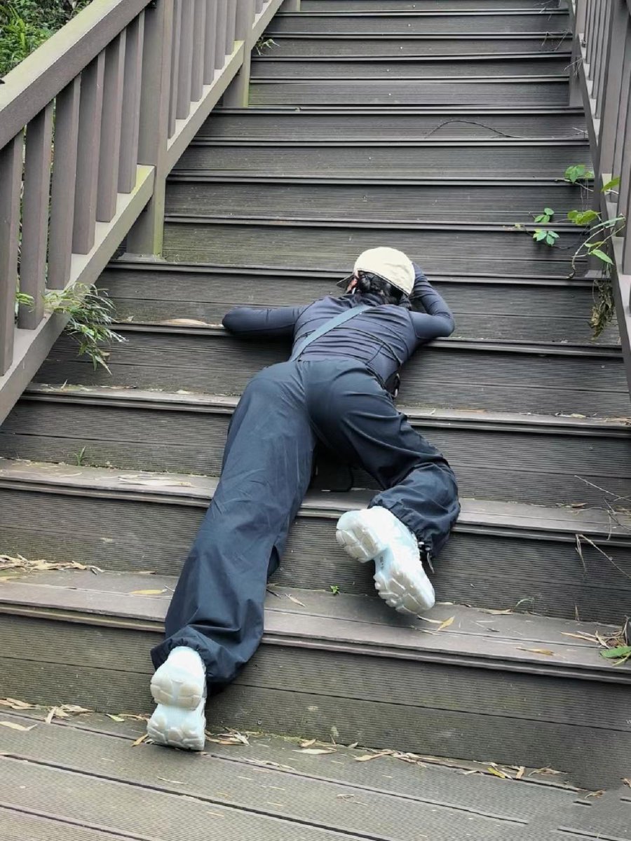 Roger Dean tweet media